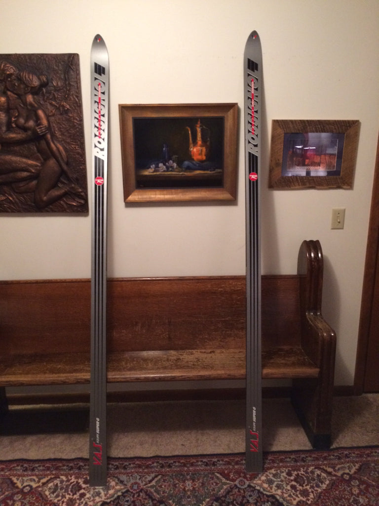 Rossignol Equipe VAS Super G 215cm — pair standing upright indoors | LongSkisTruck